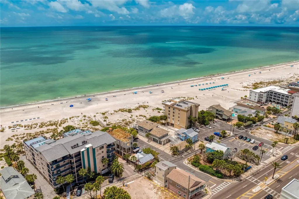 13095 Gulf Lane Madeira Beach FL 33708