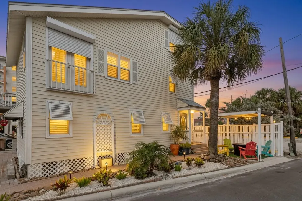 13095 Gulf Lane Madeira Beach FL 33708