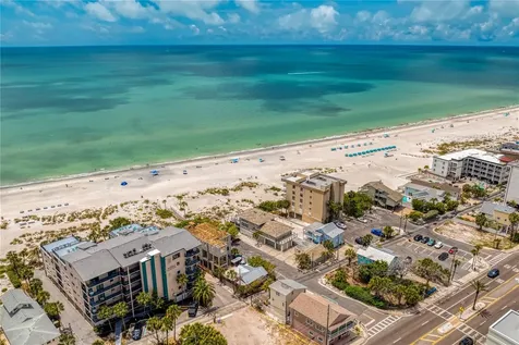 13095 Gulf Lane Madeira Beach FL 33708