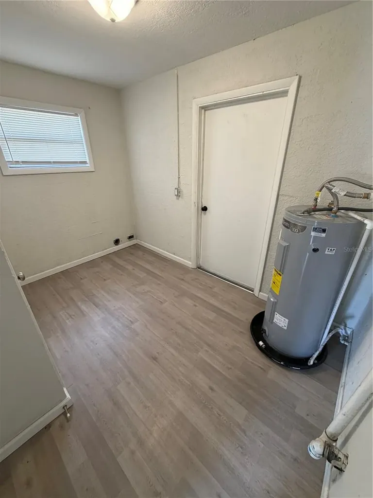 2007 9th Street NE Winter Haven FL 33881