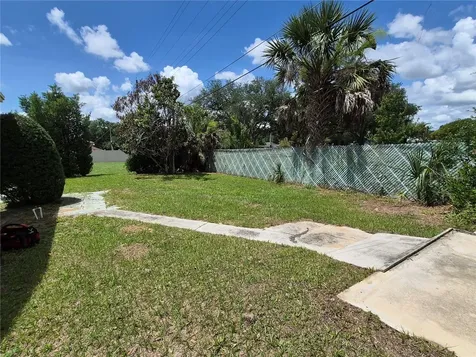 2007 9th Street NE Winter Haven FL 33881