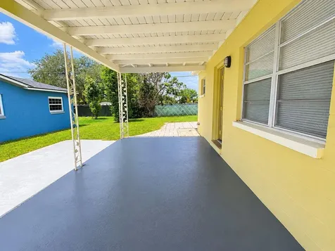 2007 9th Street NE Winter Haven FL 33881