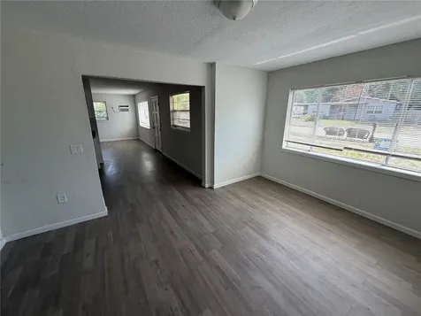 2007 9th Street NE Winter Haven FL 33881