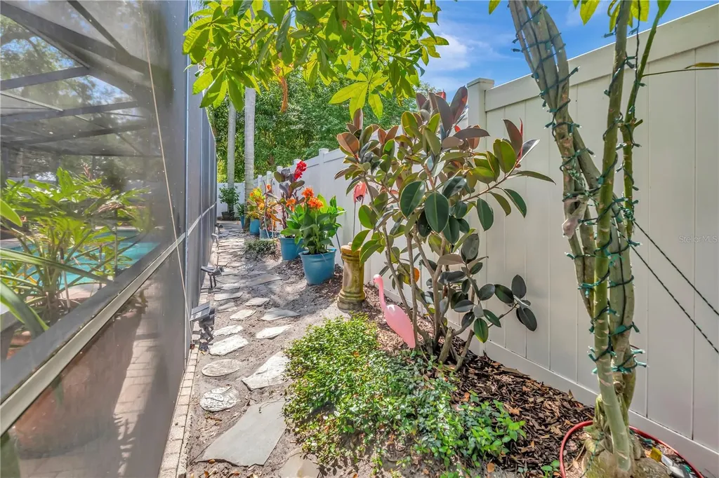 2820 Valencia Lane W Palm Harbor FL 34684