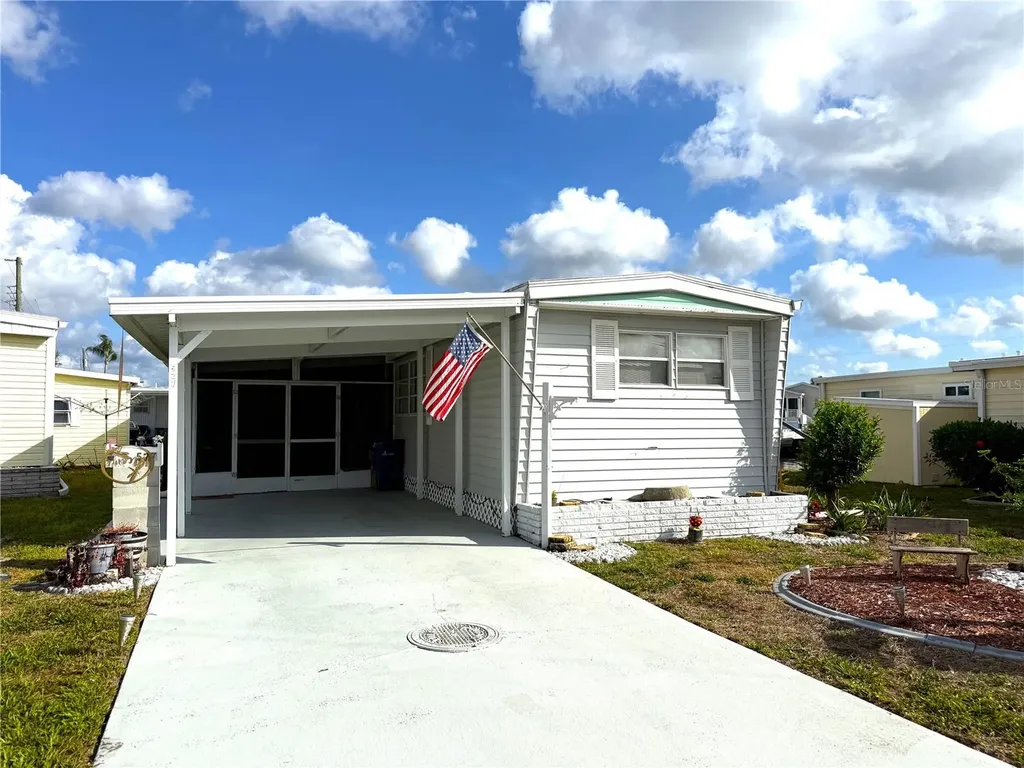 527 Blackburn Boulevard North Port FL 34287