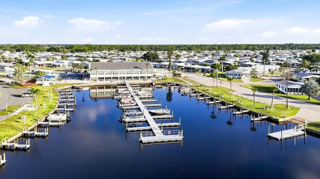 527 Blackburn Boulevard North Port FL 34287