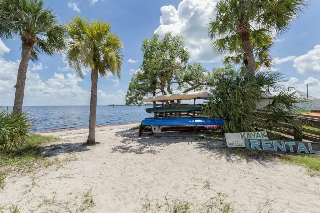 527 Blackburn Boulevard North Port FL 34287