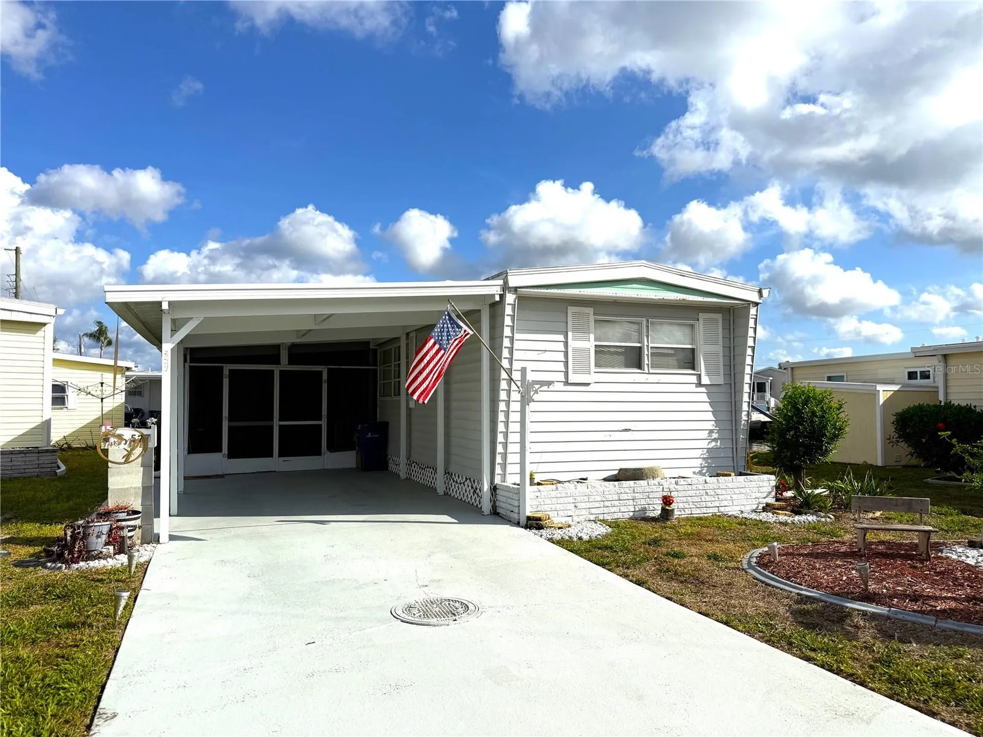527 Blackburn Boulevard North Port FL 34287