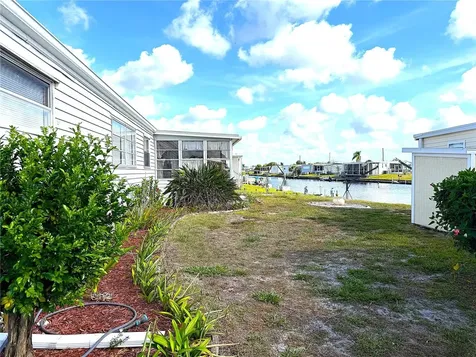 527 Blackburn Boulevard North Port FL 34287