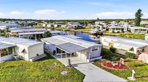 527 Blackburn Boulevard North Port FL 34287