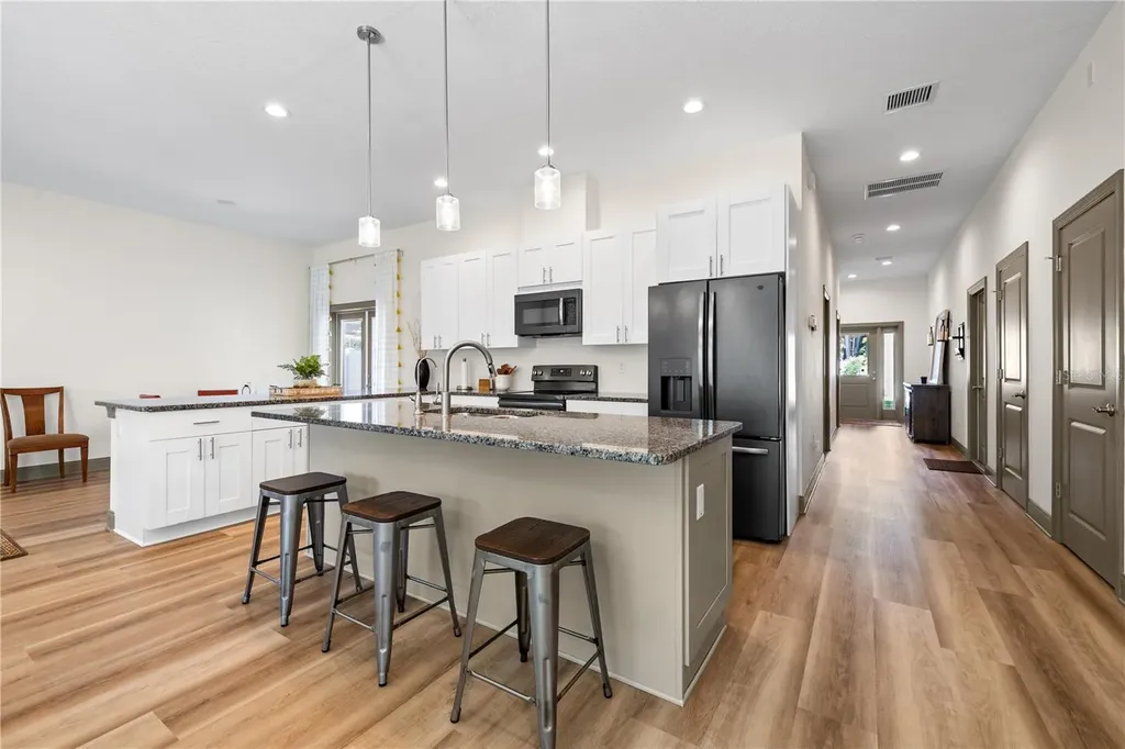 3604 W North B Street Tampa FL 33609