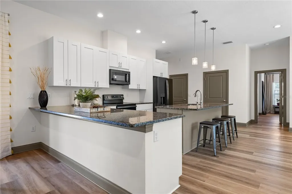 3604 W North B Street Tampa FL 33609