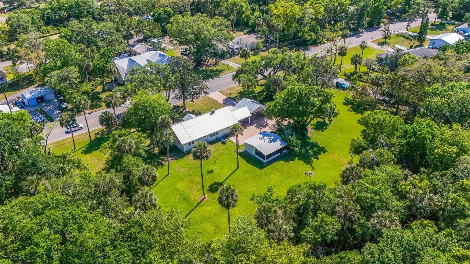 1405 Pioneer Trail New Smyrna Beach FL 32168