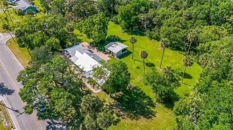 1405 Pioneer Trail New Smyrna Beach FL 32168