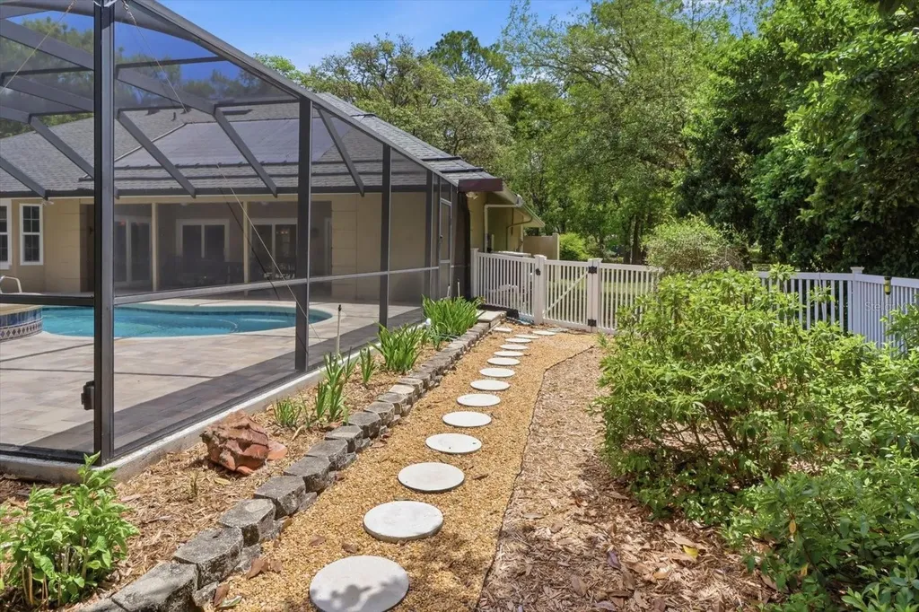 35 Douglas Street Homosassa FL 34446