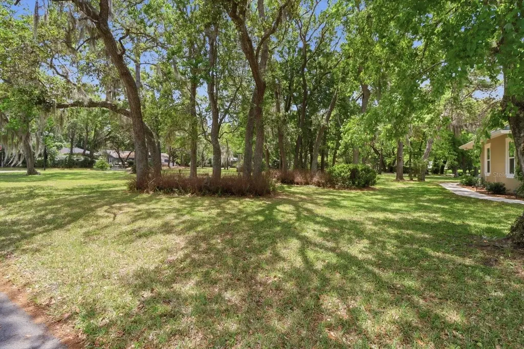 35 Douglas Street Homosassa FL 34446