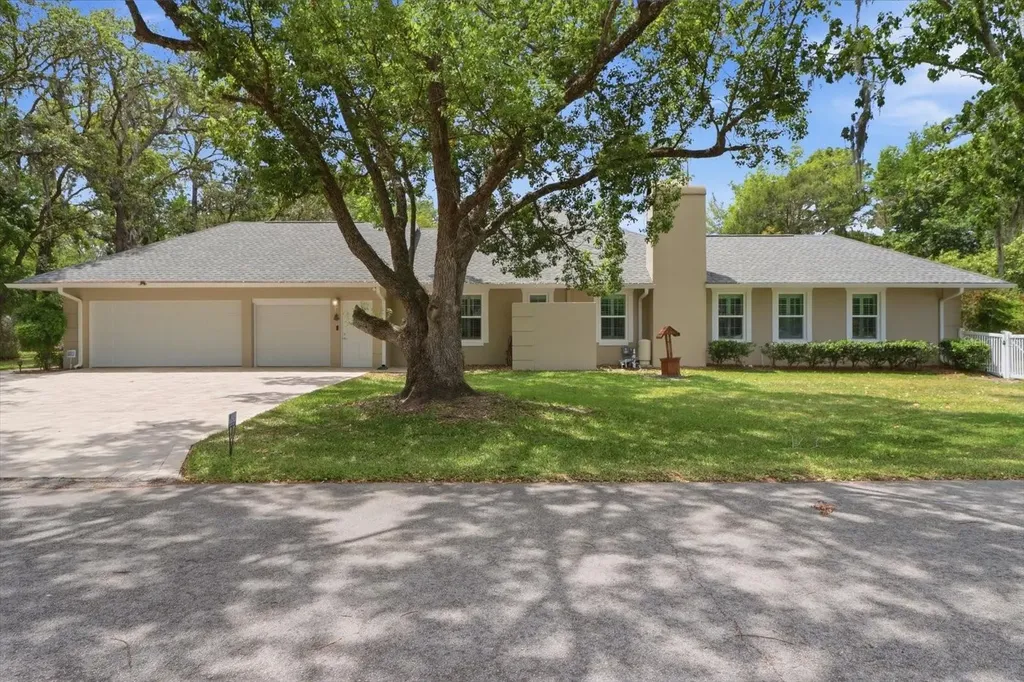 35 Douglas Street Homosassa FL 34446
