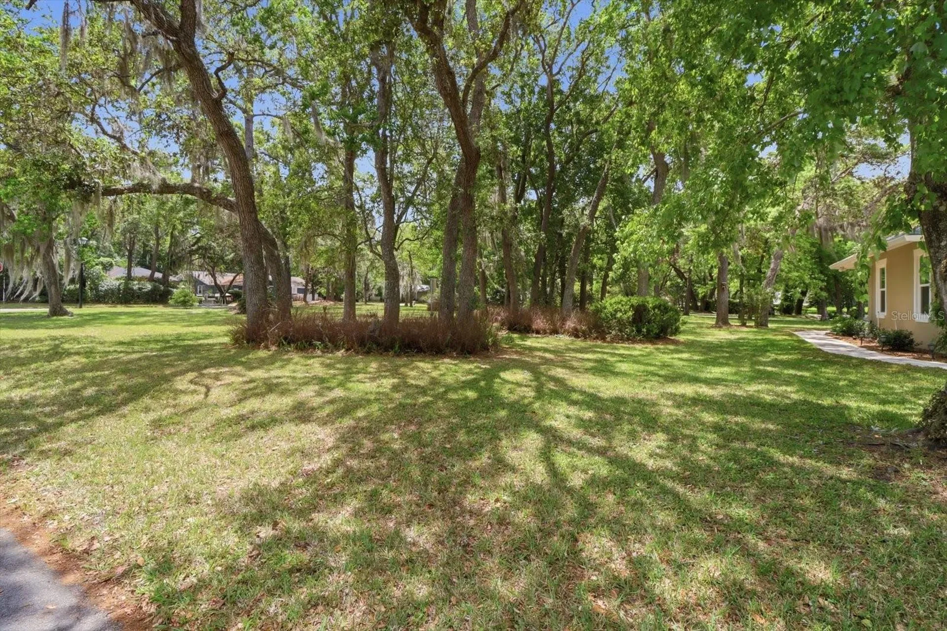 35 Douglas Street Homosassa FL 34446