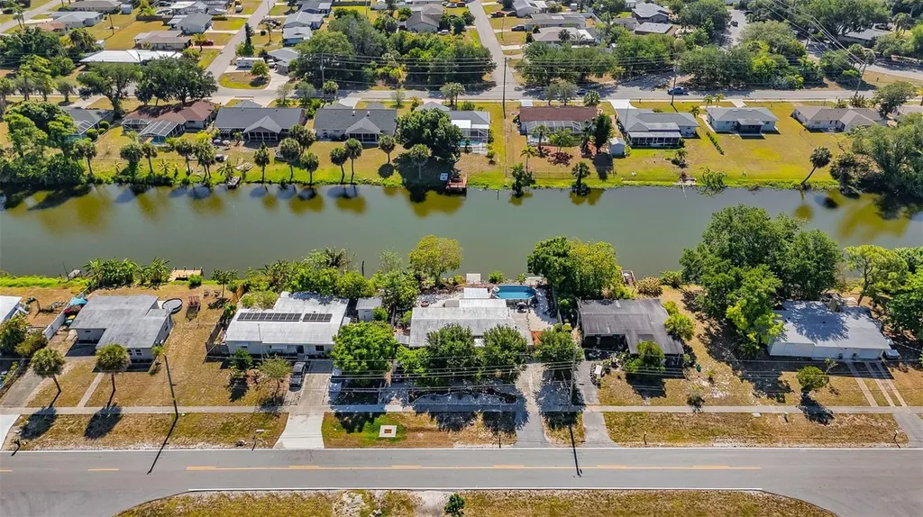 3448 Easy Street Port Charlotte FL 33952