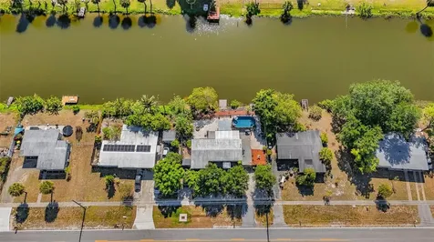 3448 Easy Street Port Charlotte FL 33952