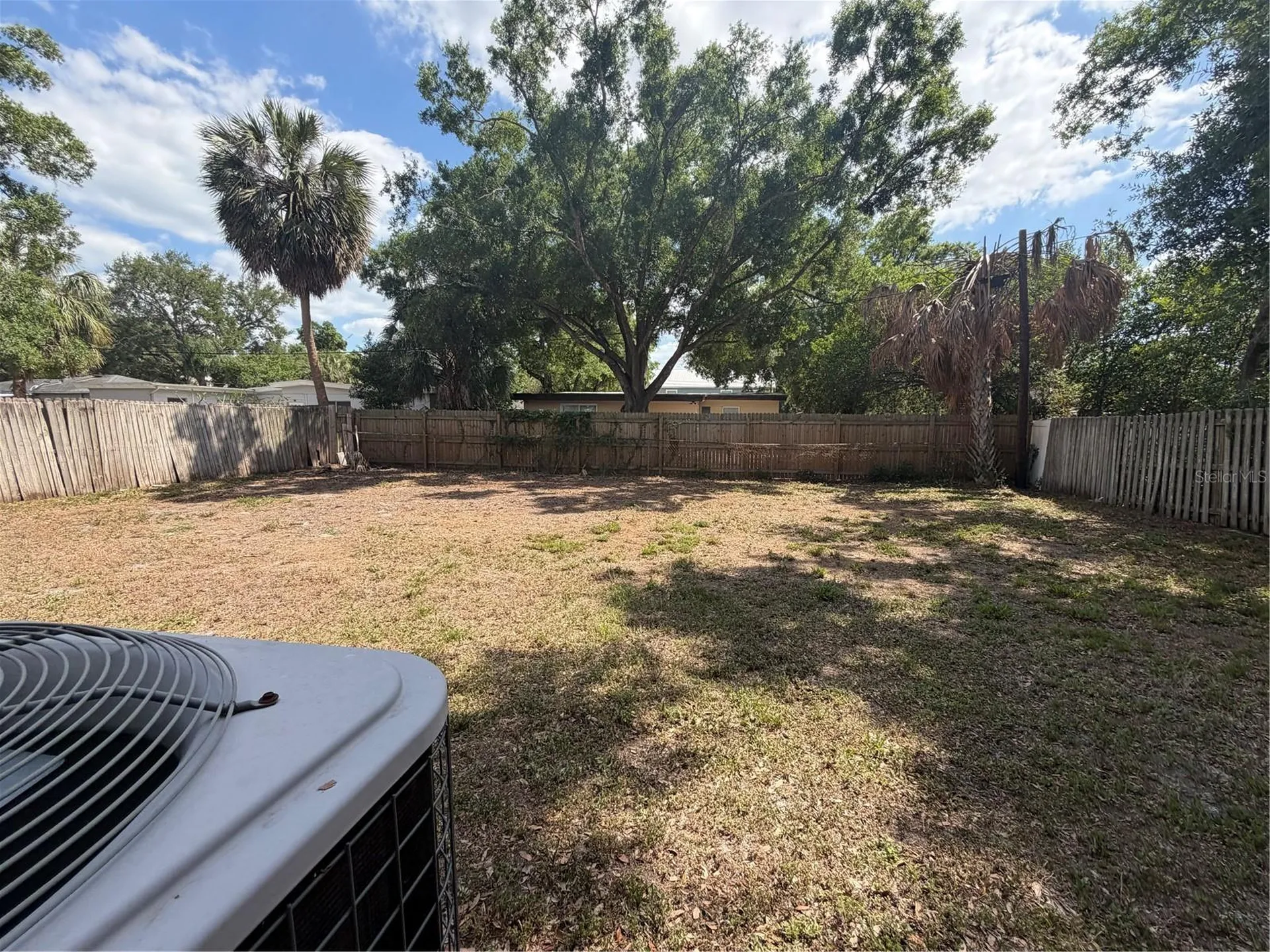 3522 W Paul Avenue Tampa FL 33611