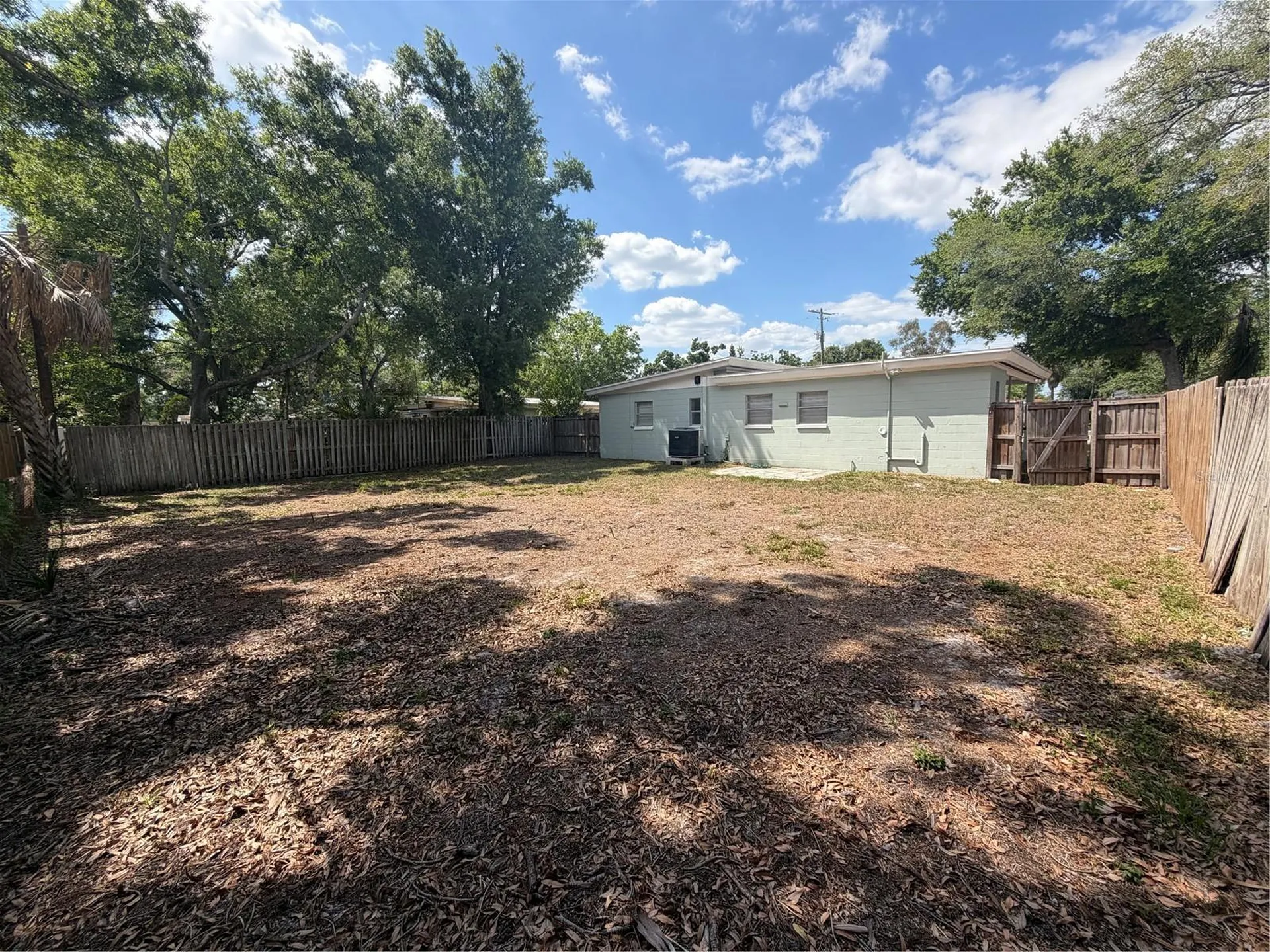 3522 W Paul Avenue Tampa FL 33611