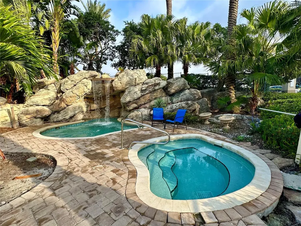7360 Westpointe Boulevard Orlando FL 32835