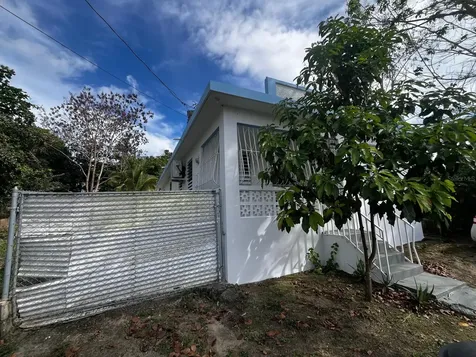 109 Harry Truman Caguas PR 00725