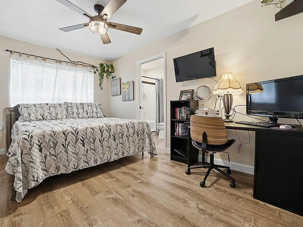7817 Laurel View Drive Mount Dora FL 32757