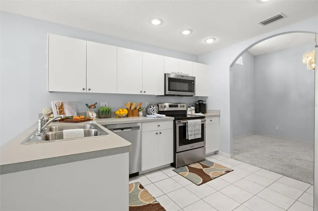 551 Salmon Court Oldsmar FL 34677