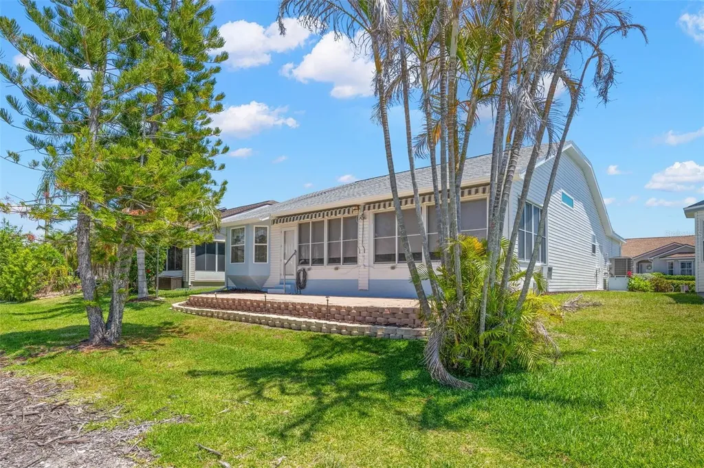 551 Salmon Court Oldsmar FL 34677