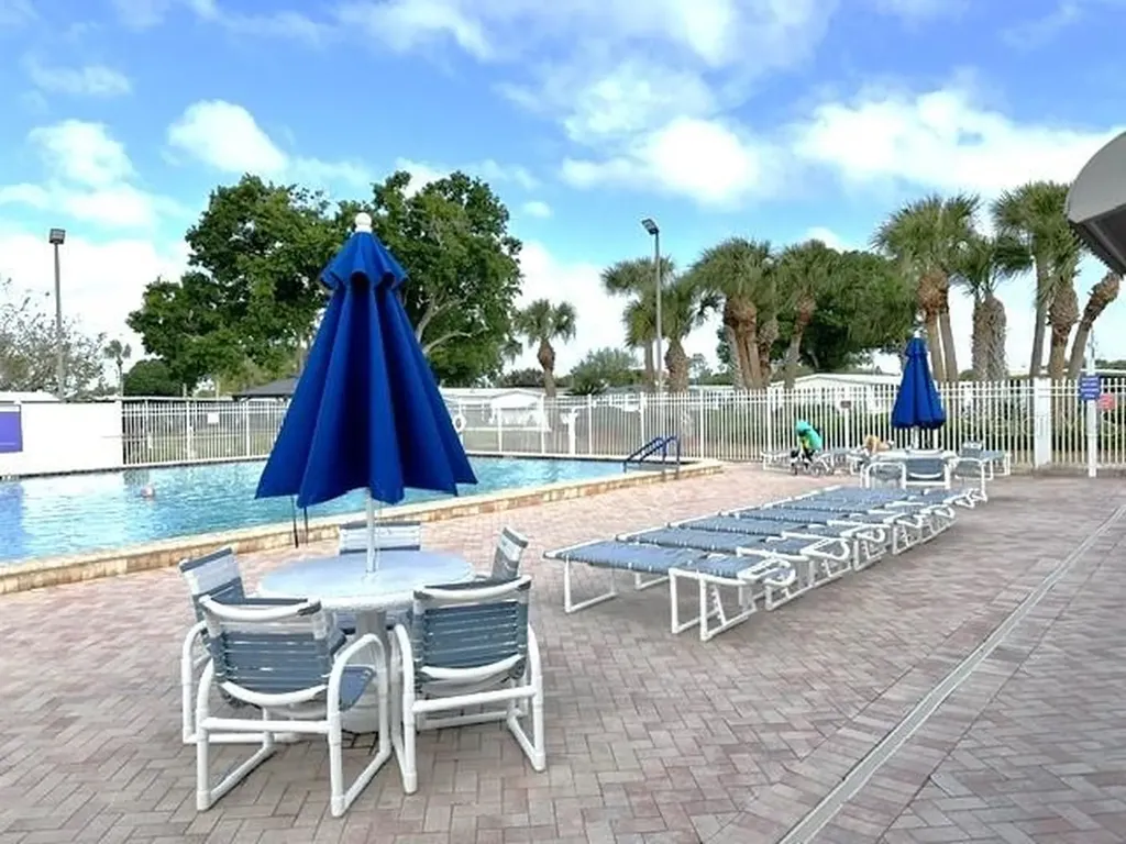 551 Salmon Court Oldsmar FL 34677