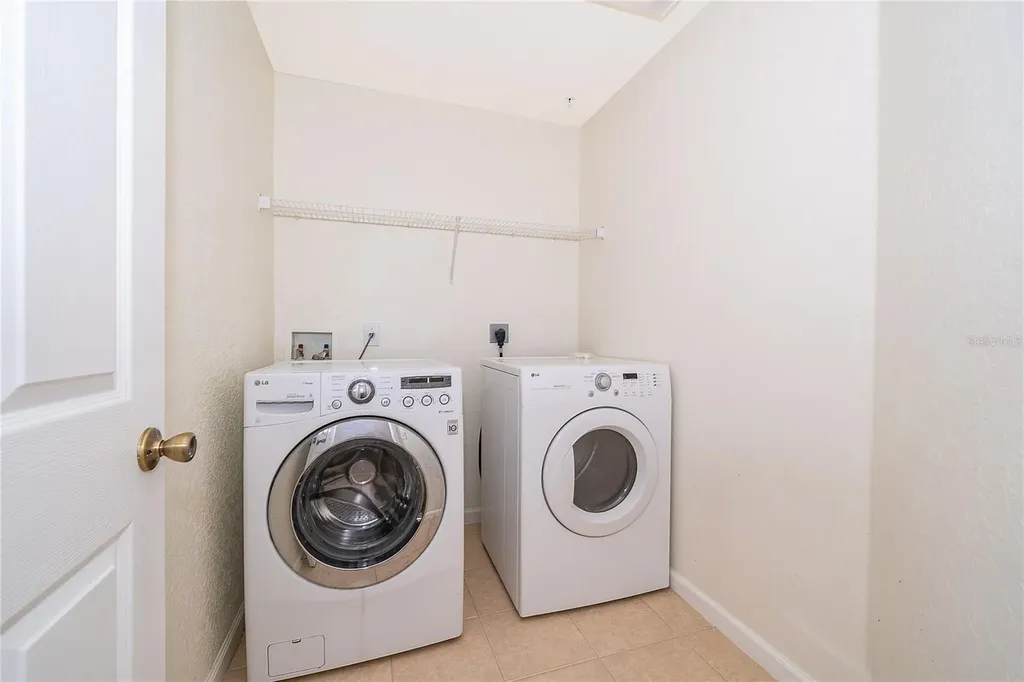 14162 Turning Leaf Drive Orlando FL 32828