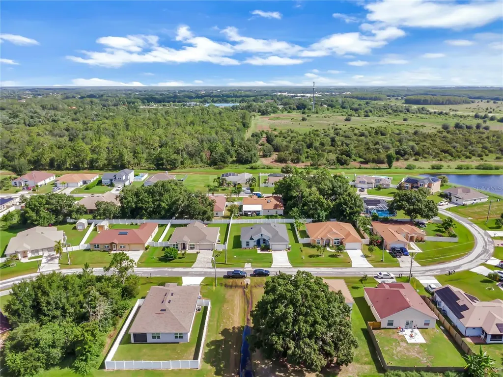 932 Albertville Court Kissimmee FL 34759