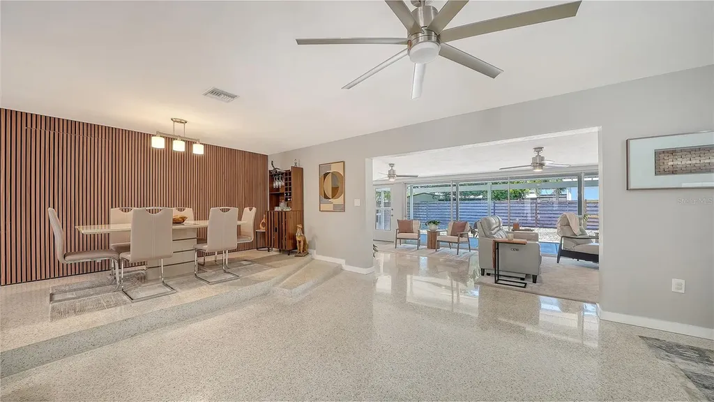 2614 Croton Avenue Sarasota FL 34239