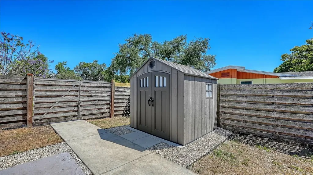 2614 Croton Avenue Sarasota FL 34239