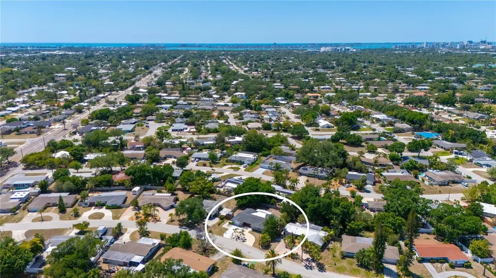 2614 Croton Avenue Sarasota FL 34239