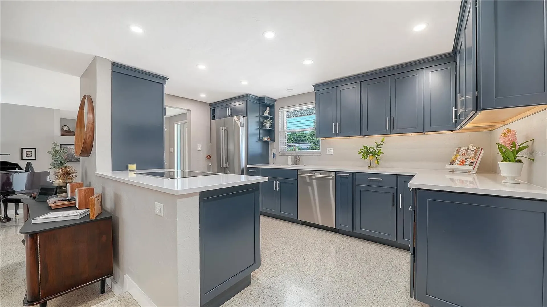 2614 Croton Avenue Sarasota FL 34239