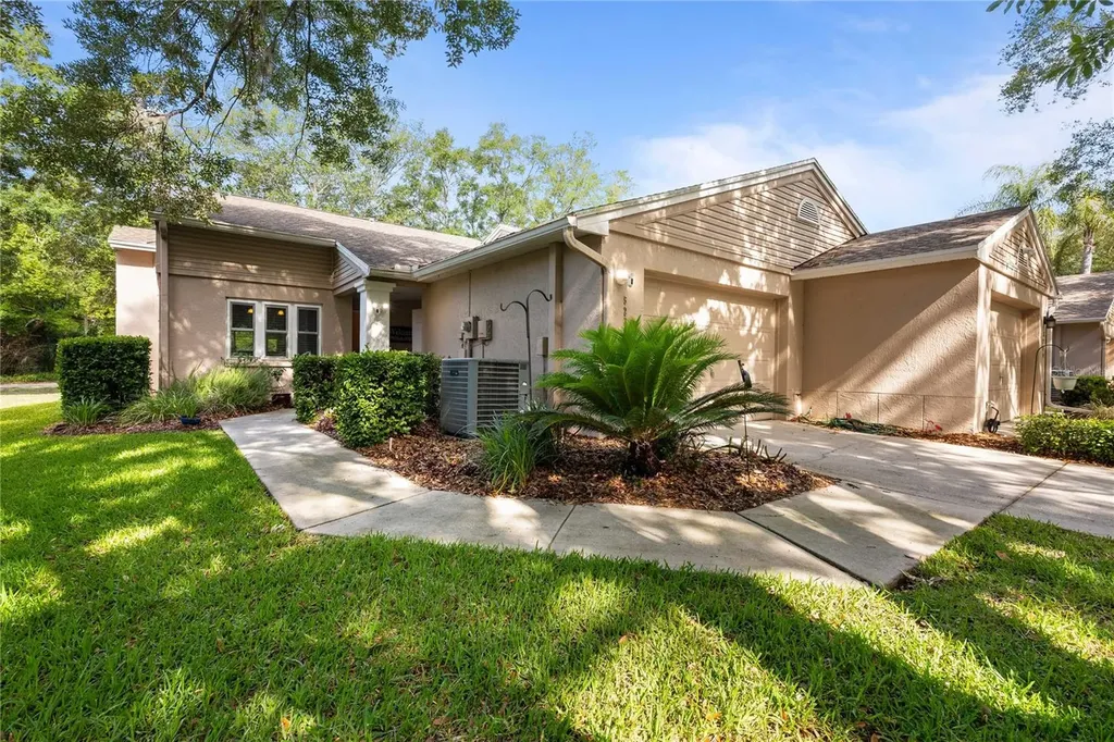 5235 Lochmead Terrace Zephyrhills FL 33541