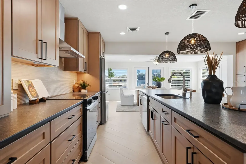 501 65th Street Holmes Beach FL 34217