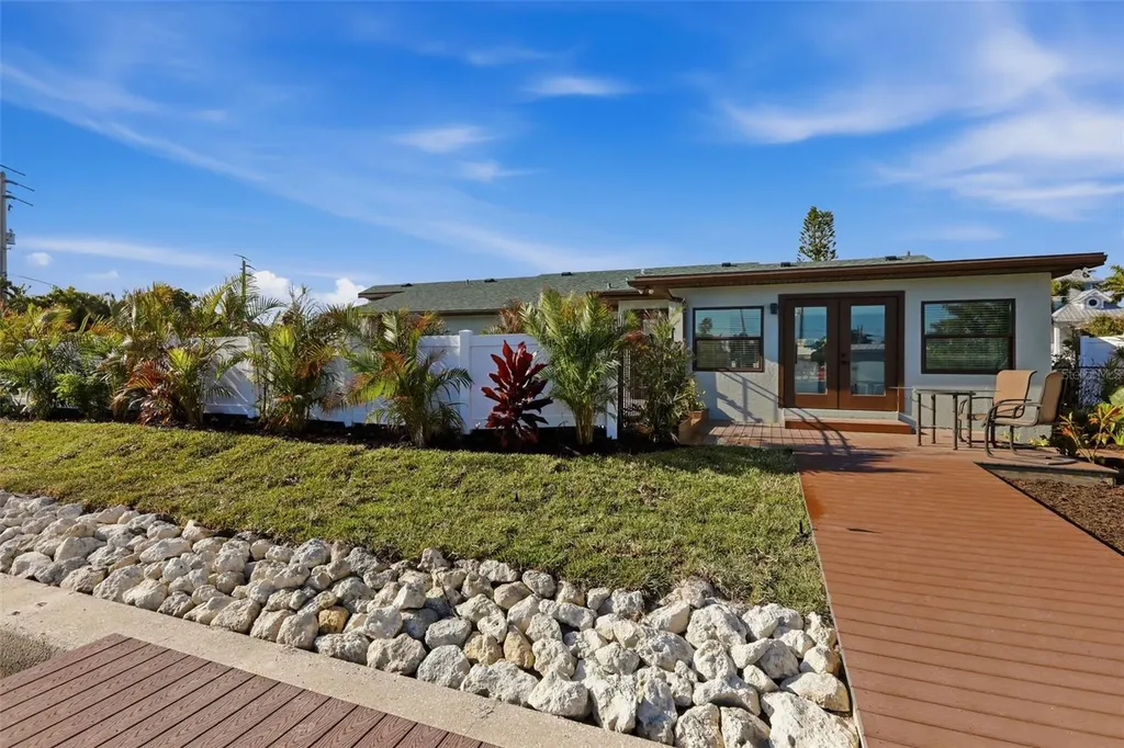 501 65th Street Holmes Beach FL 34217