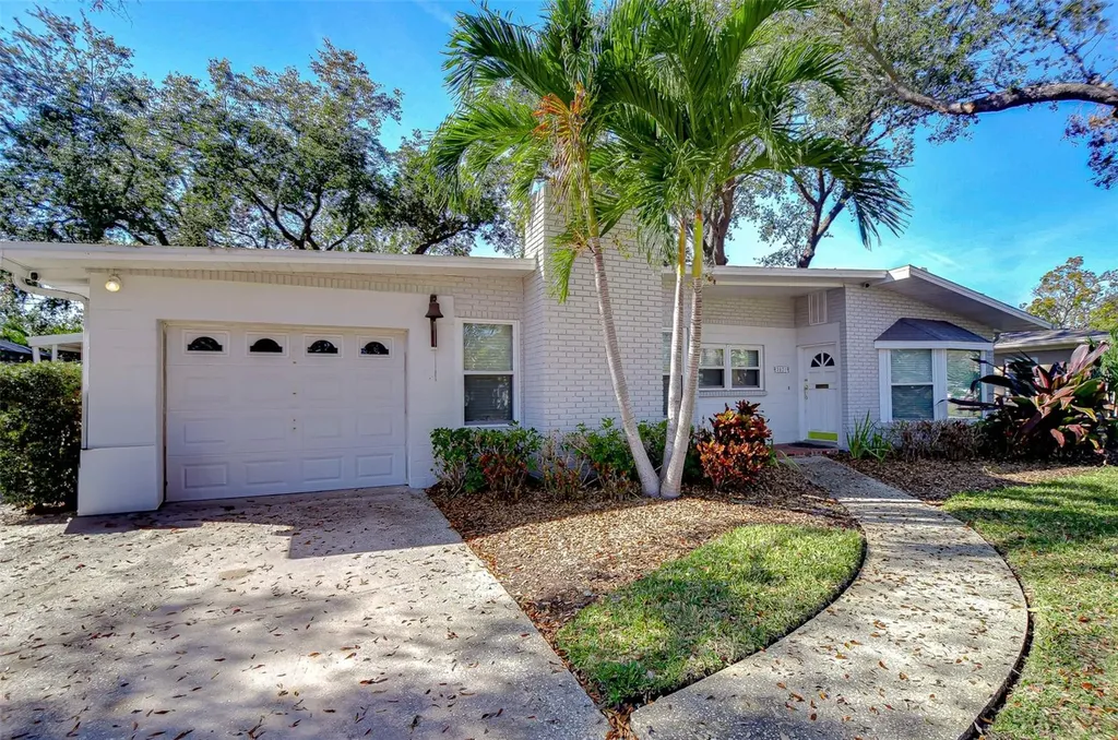 3621 S Belcher Drive Tampa FL 33629