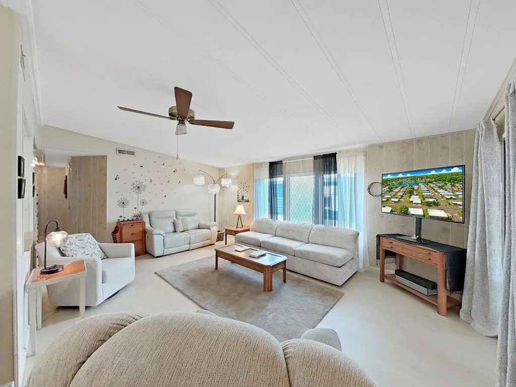 5091 Lodgewood Drive Lakeland FL 33810