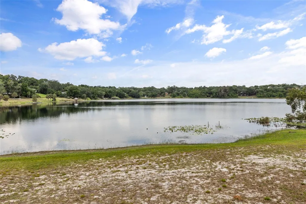 1909 Country Club Drive Eustis FL 32726