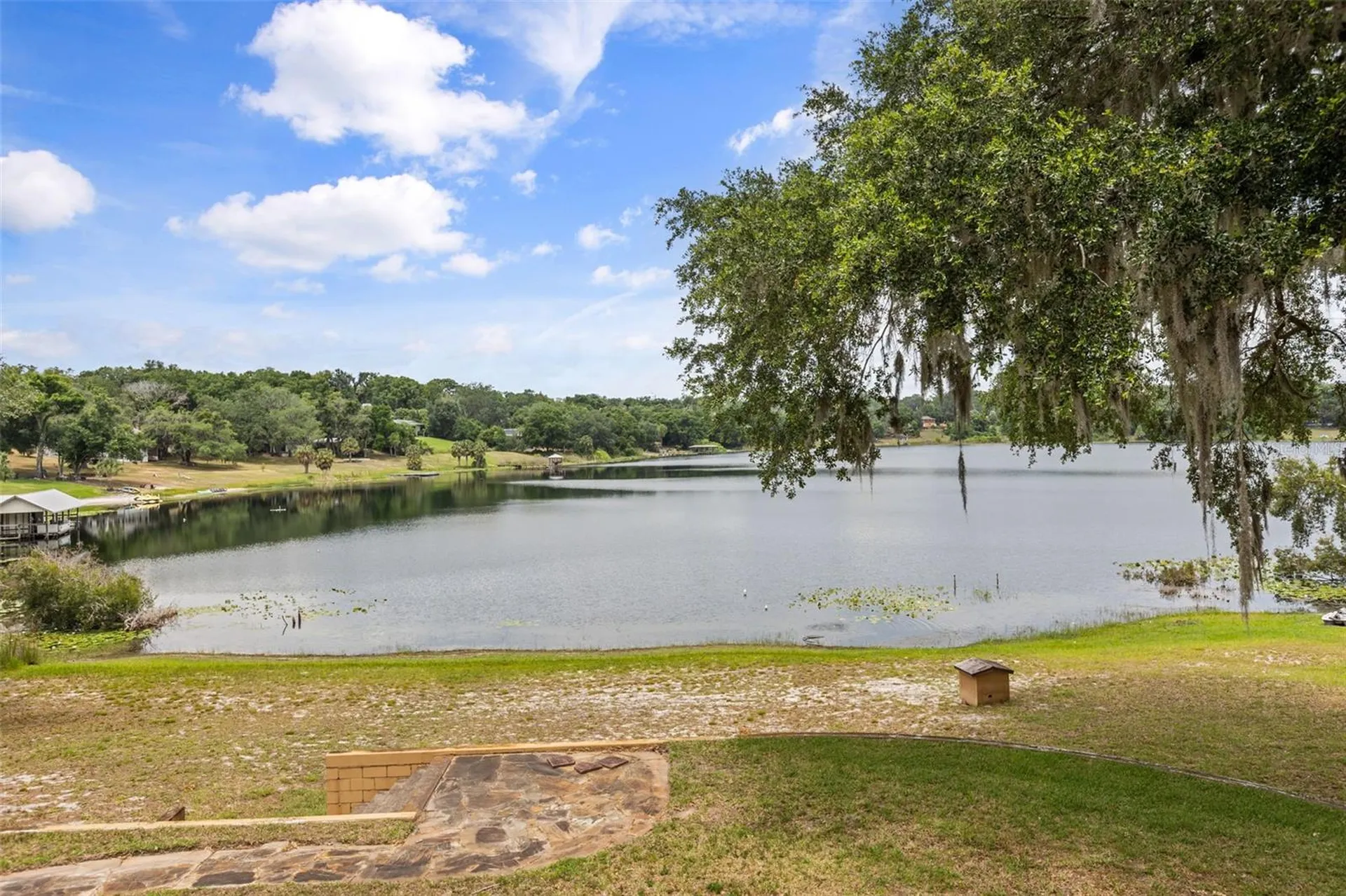 1909 Country Club Drive Eustis FL 32726