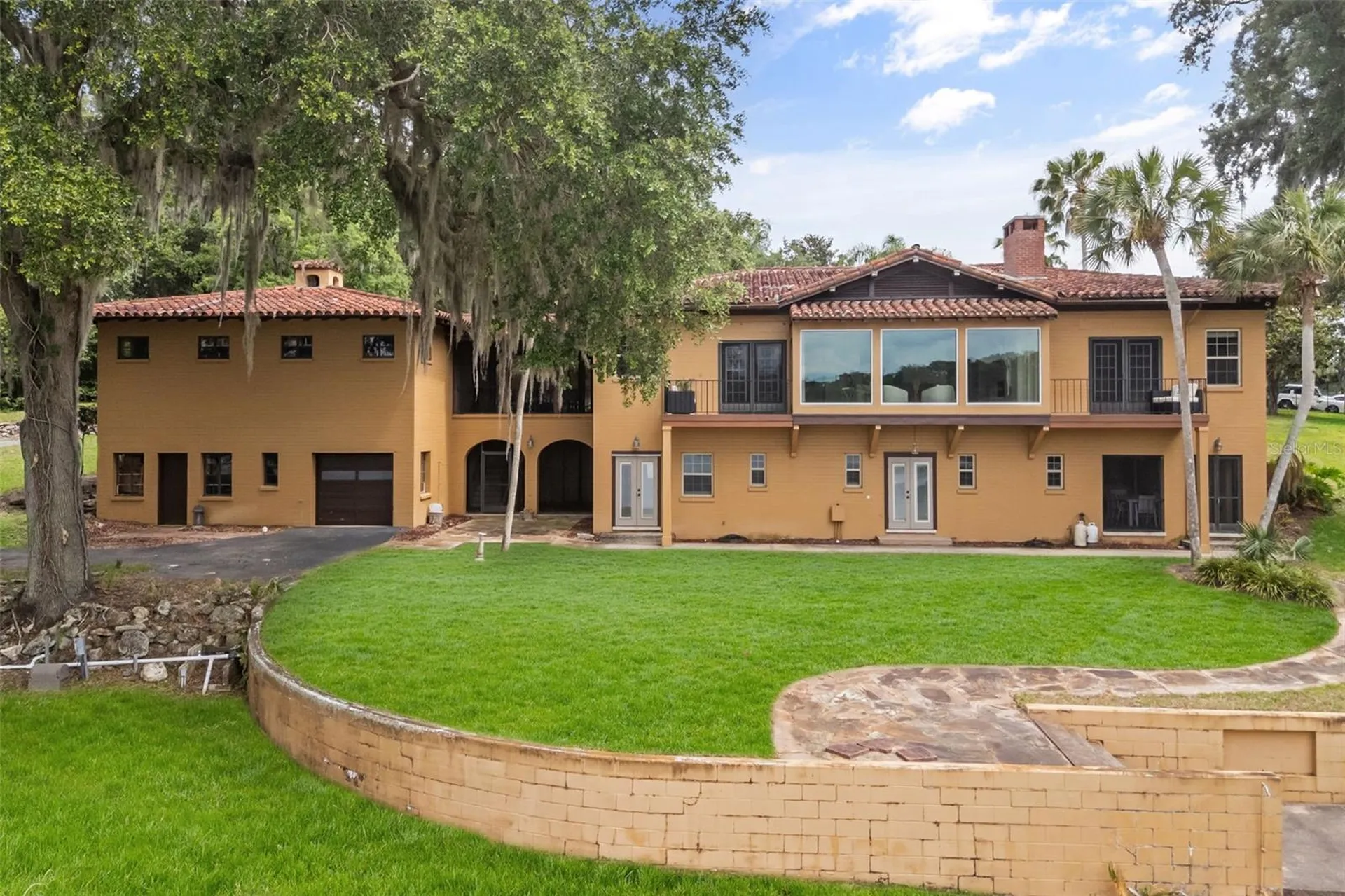 1909 Country Club Drive Eustis FL 32726