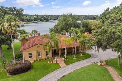 1909 Country Club Drive Eustis FL 32726