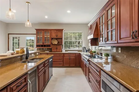 1909 Country Club Drive Eustis FL 32726