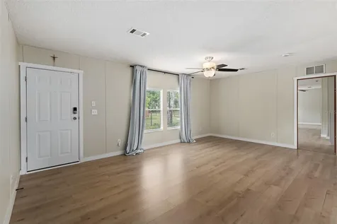 3511 S Palm Avenue Palatka FL 32177