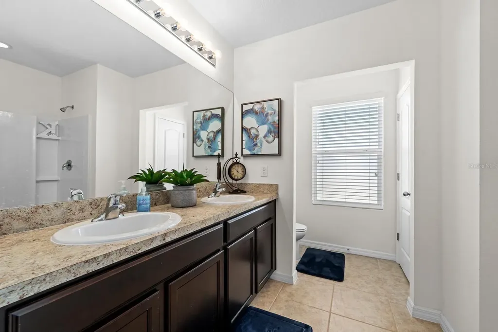 824 Ashentree Drive Plant City FL 33563